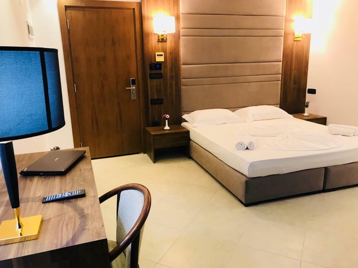 Rafaelo Resort Shëngjin Екстериор снимка
