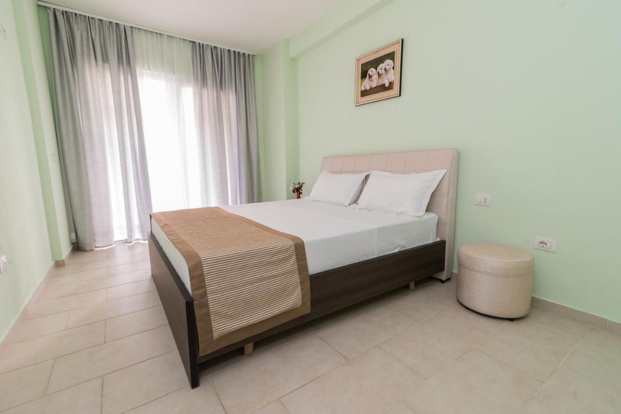 Rafaelo Resort Shëngjin Екстериор снимка