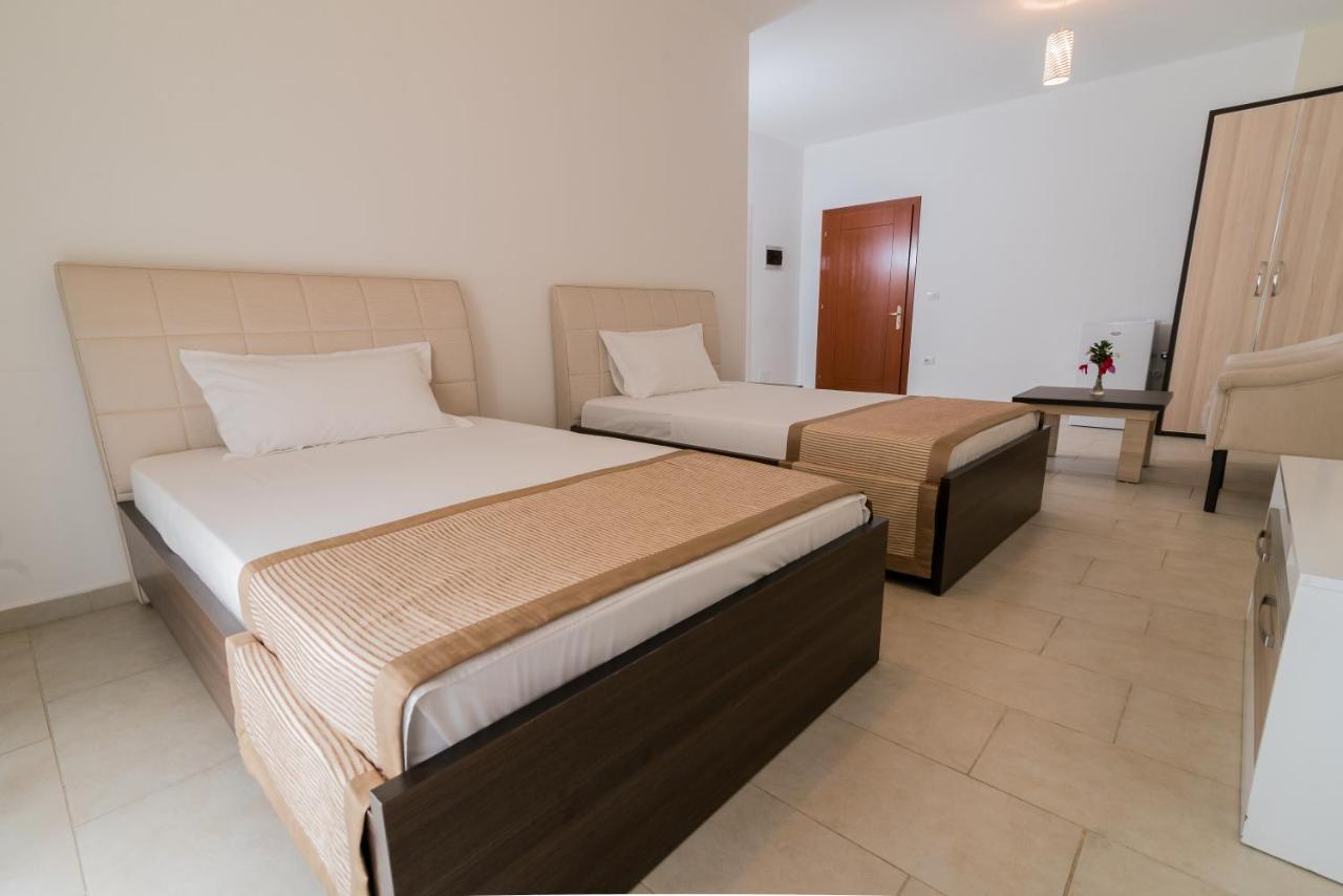 Rafaelo Resort Shëngjin Екстериор снимка